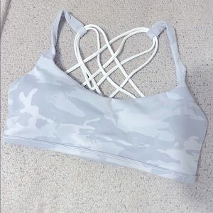 Lululemon sports bra